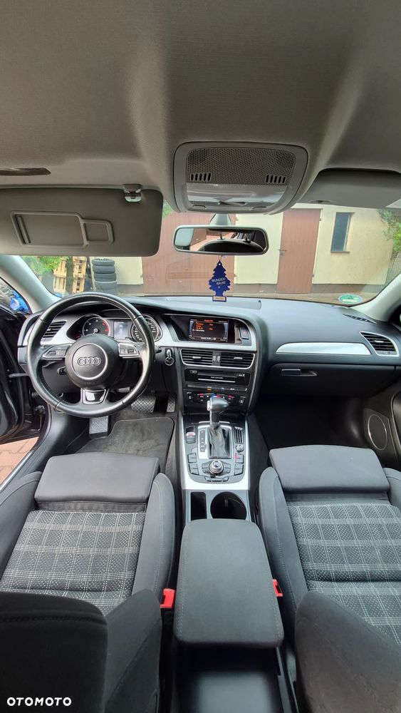 Audi A4 Avant 2.0 TDI DPF clean diesel multitronic S line Sportpaket - 16