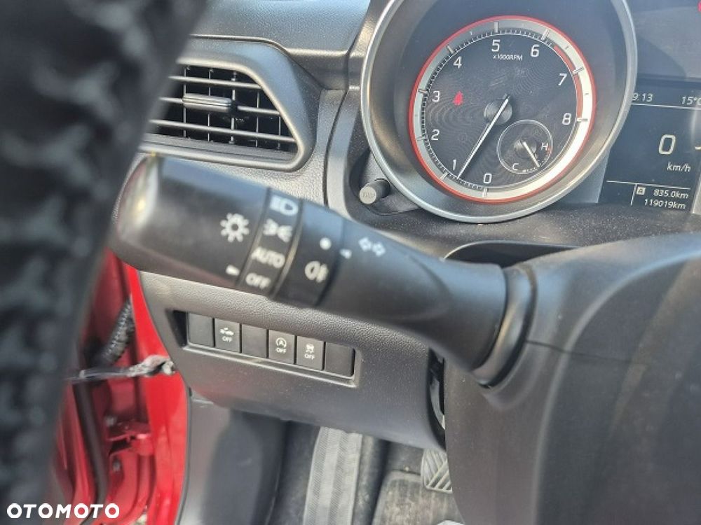 Suzuki Swift - 25