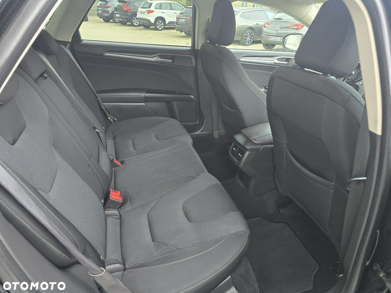 Ford Mondeo - 13