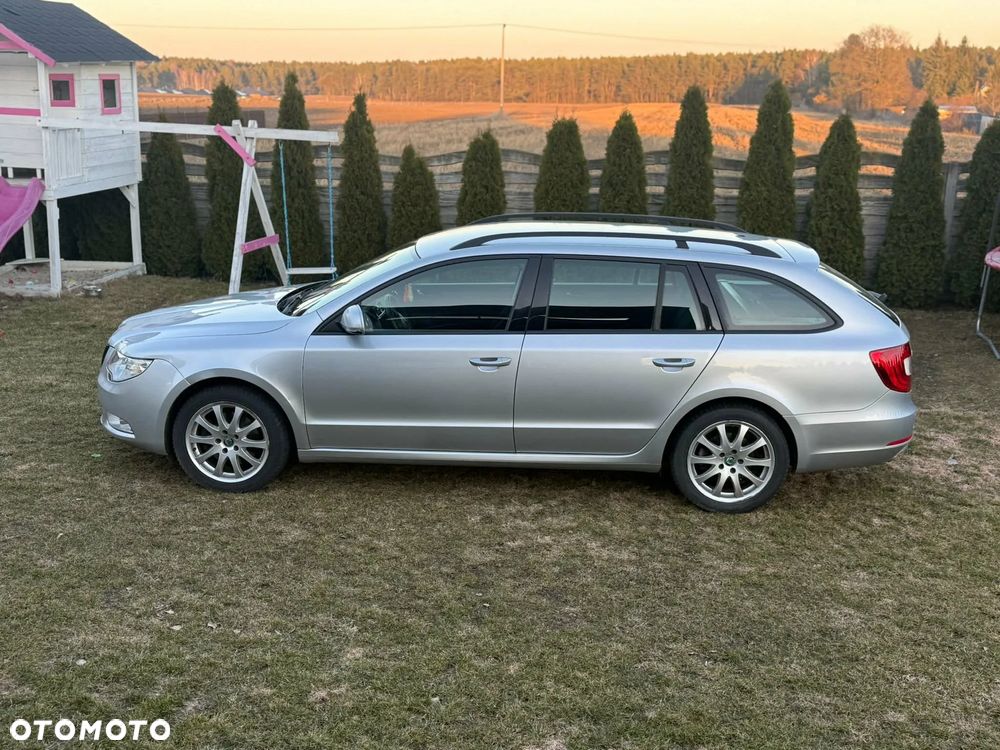 Skoda Superb 2.0 TDI Family - 5