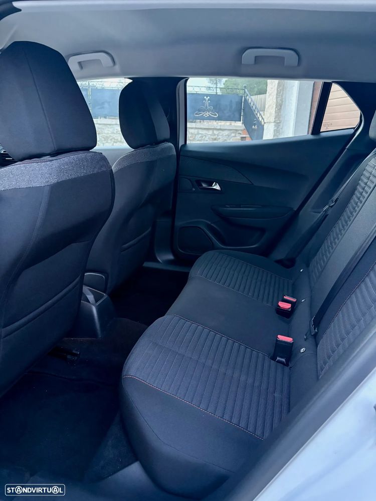 Peugeot 2008 1.5 BlueHDi Active Pack - 11