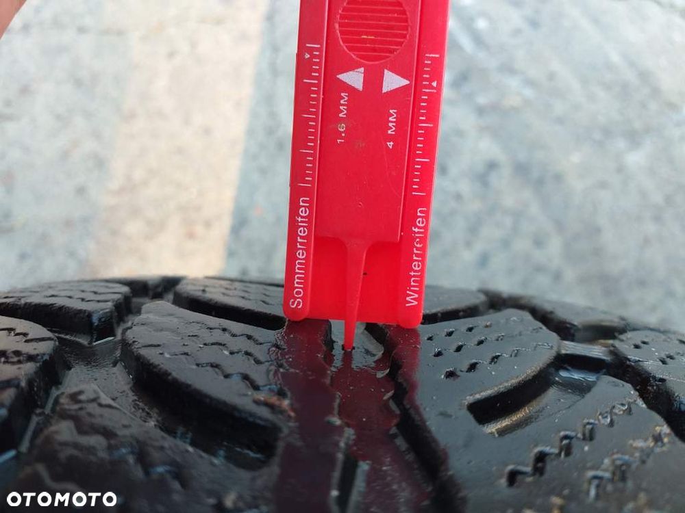 Koła Felgi 15 cali 5x114 kołpaki z oponami zimowymi Renault Megane - 7