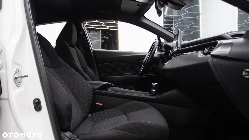 Toyota C-HR 1.8 Hybrid Premium - 16