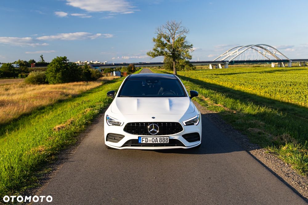 Mercedes-Benz CLA 250 AMG Line 7G-DCT - 5