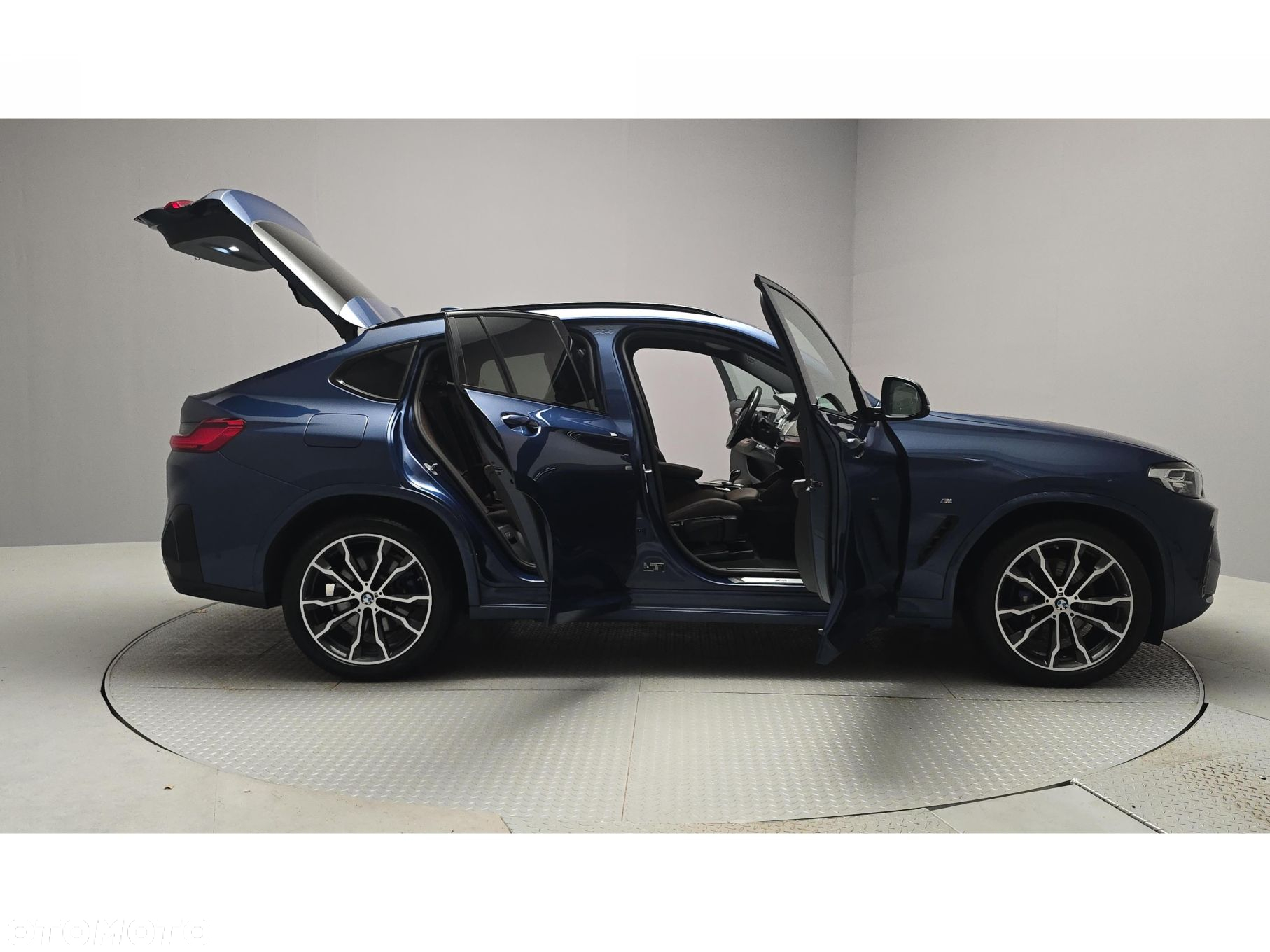BMW X4 - 11