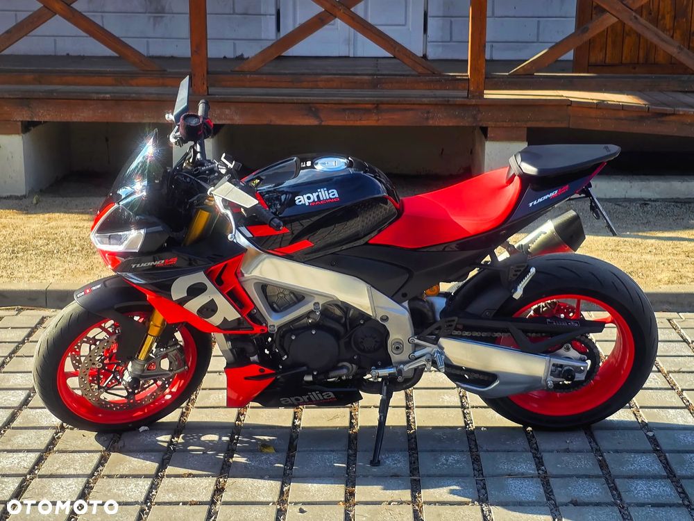 Aprilia Tuono - 8