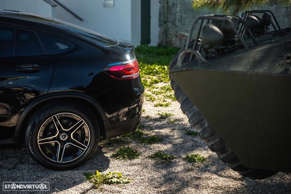 Mercedes-Benz GLC 300 de Coupe 4Matic 9G-TRONIC AMG Line Plus - 39