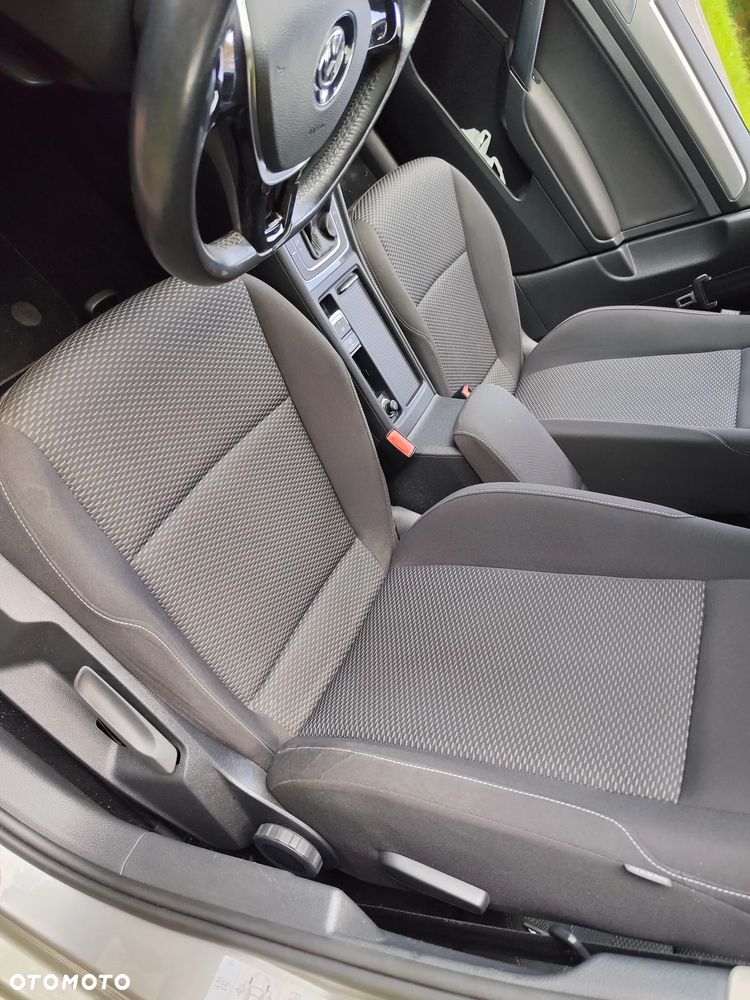Volkswagen Golf Variant 1.6 TDI (BlueMotion Technology) DSG Comfortline - 12