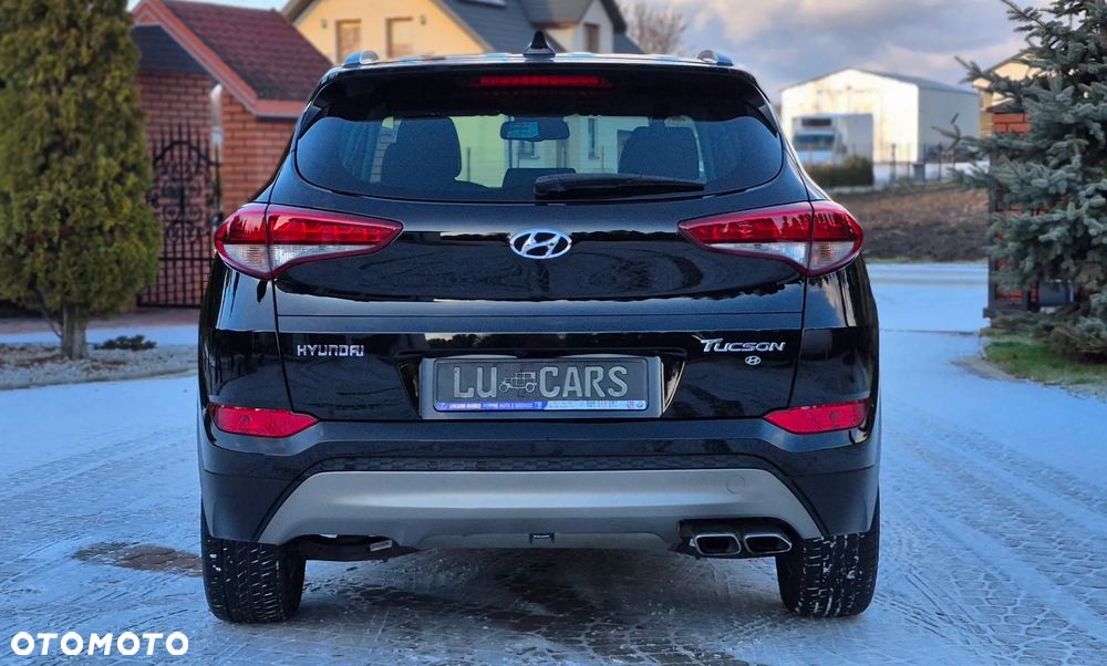 Hyundai Tucson 2.0 CRDI 2WD Style - 32