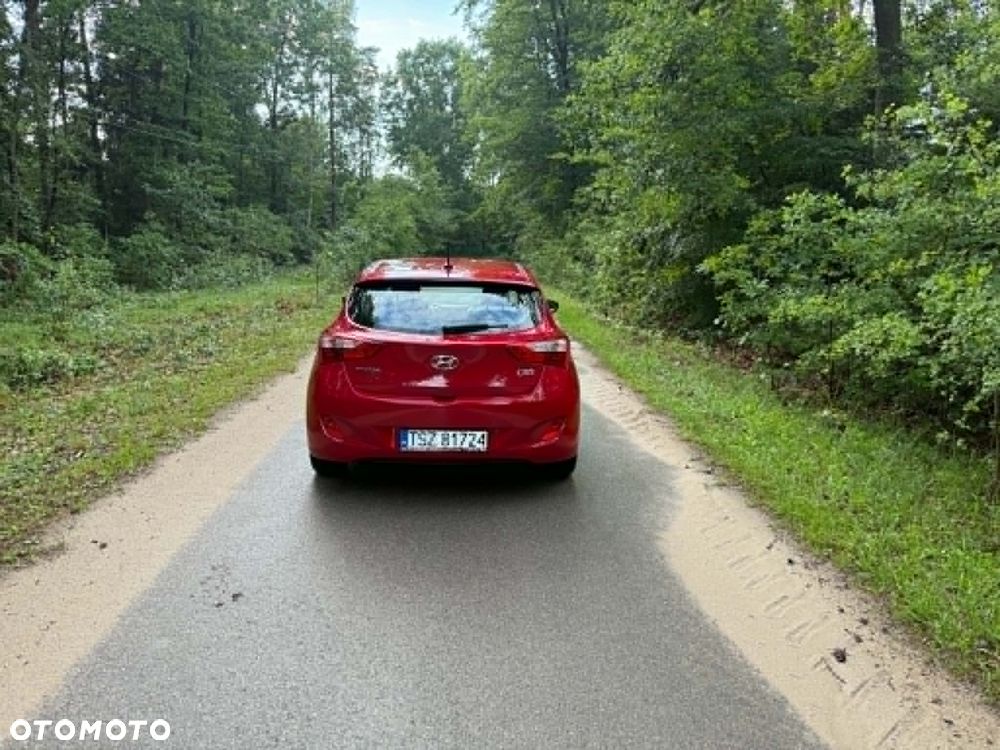 Hyundai i30 1.4 Comfort - 4