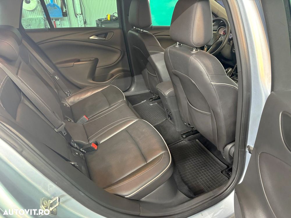 Opel Astra 1.6 D (CDTI) Start/Stop Innovation - 10