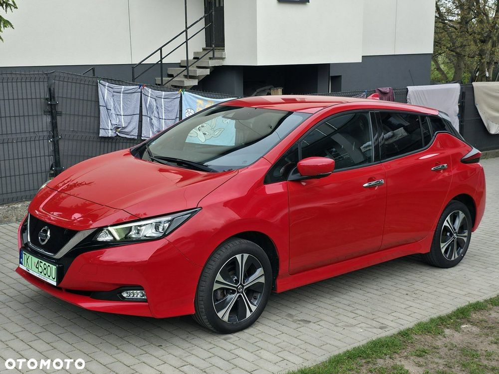 Nissan Leaf - 1