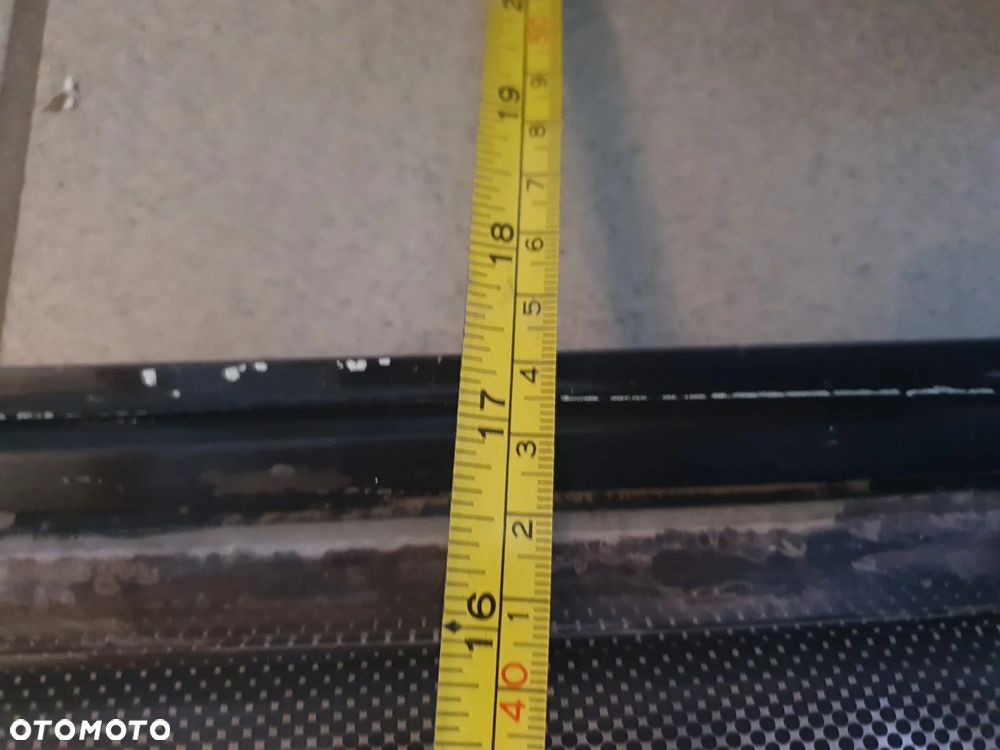 Okno uchylne szyba do przyczep kempingowych Elddis Typhoon 2000 - 2002 - 2