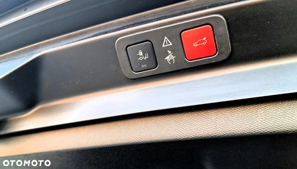 Peugeot 5008 - 19