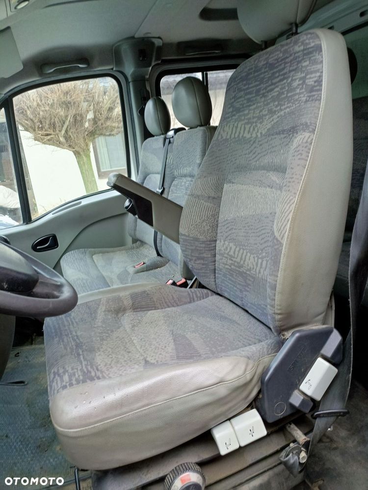 Renault Mascott Mascot Maskot Kabina Dubel Doka Doca podwójna rama zarej w PL DMC 6,5t 7osob kanapa tył 4osoby fotel kierowcy pneumatyczny tempomat  klimatyzacja kompletna lusterko pompka z wysprzęglikiem felga koło resor tył 4 pióra uchwyt mocowanie resora i inne - 7