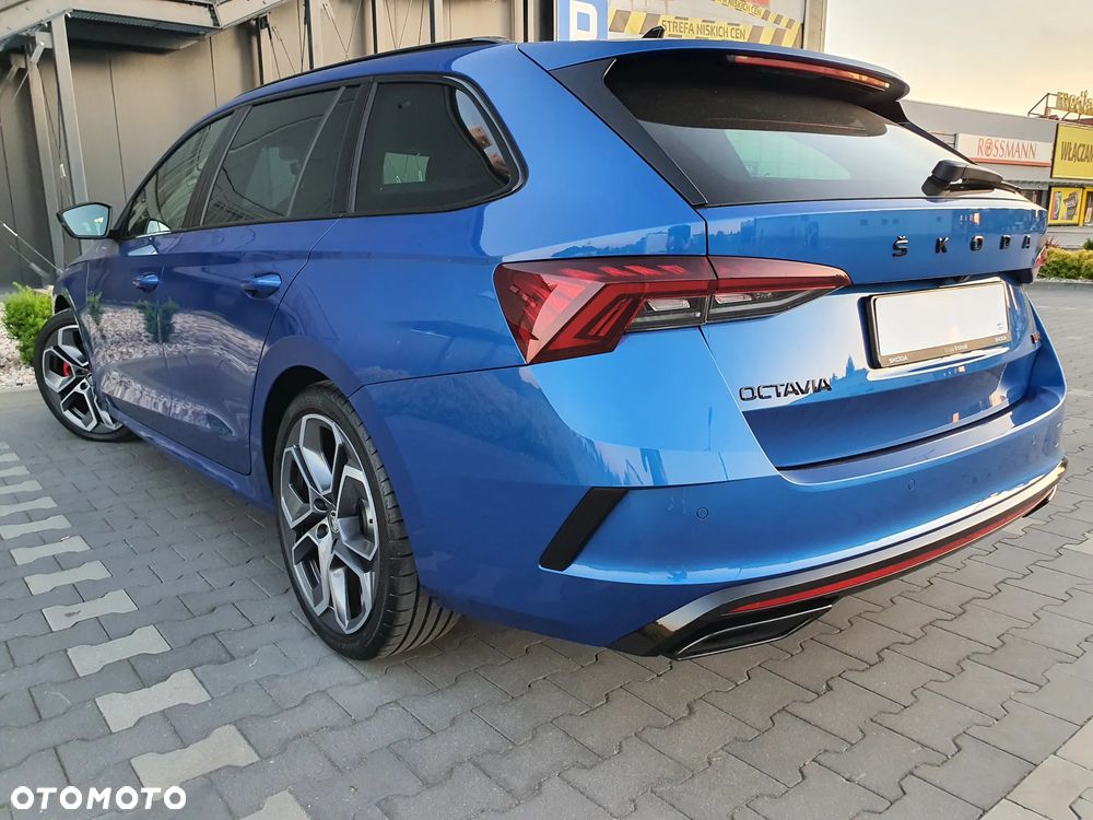 Skoda Octavia 2.0 TSI RS DSG - 5