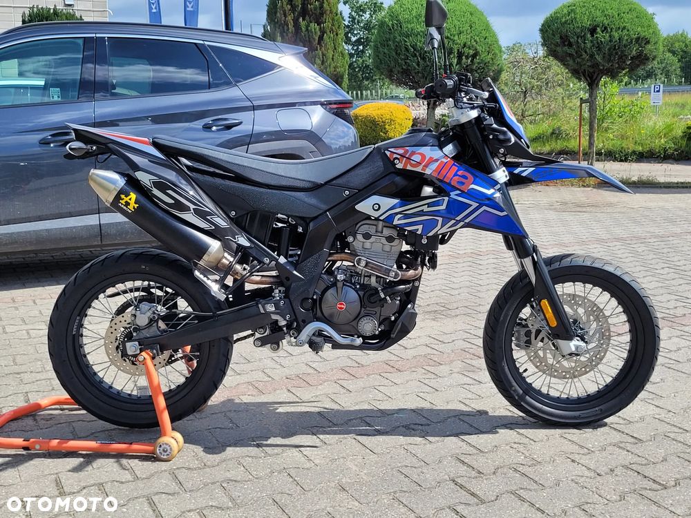 Aprilia SX - 17