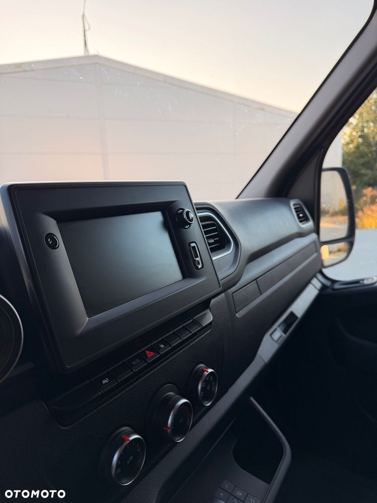 Renault Master - 11