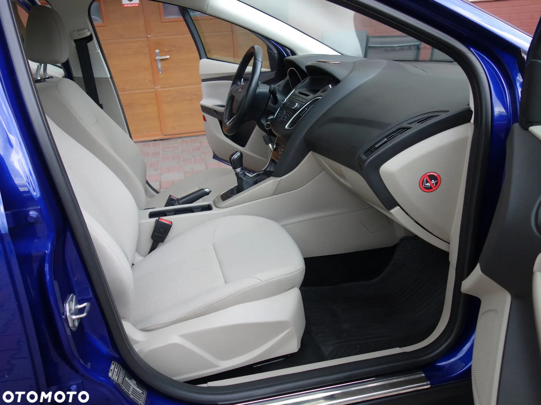 Ford Focus 1.6 Platinium X - 15