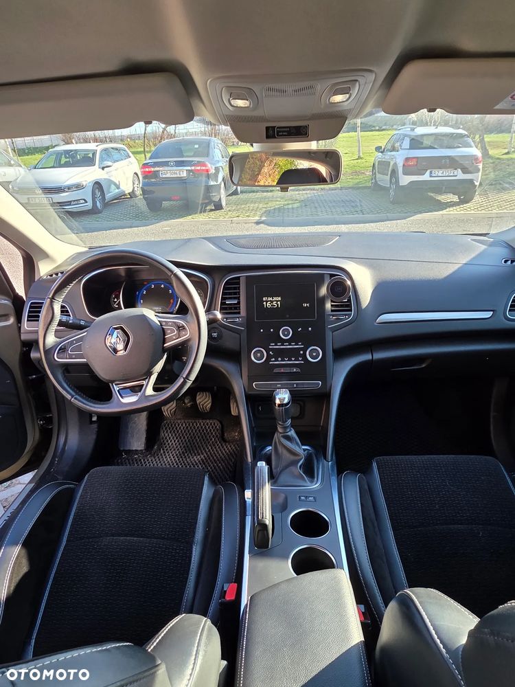 Renault Megane 1.2 Energy TCe Intens - 16