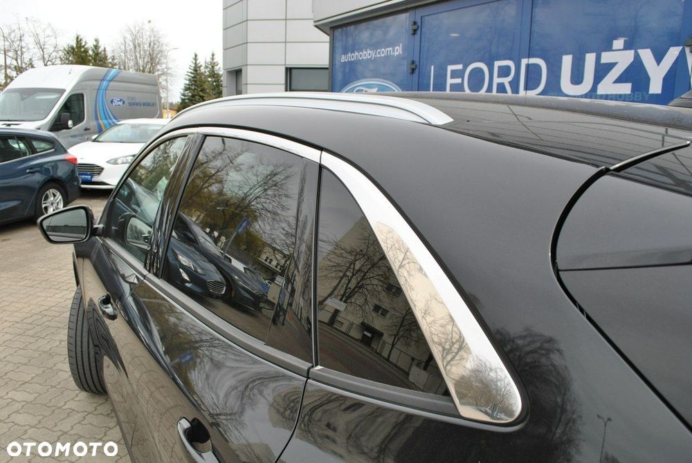 Ford Kuga 2.5 FHEV FWD Titanium X - 36