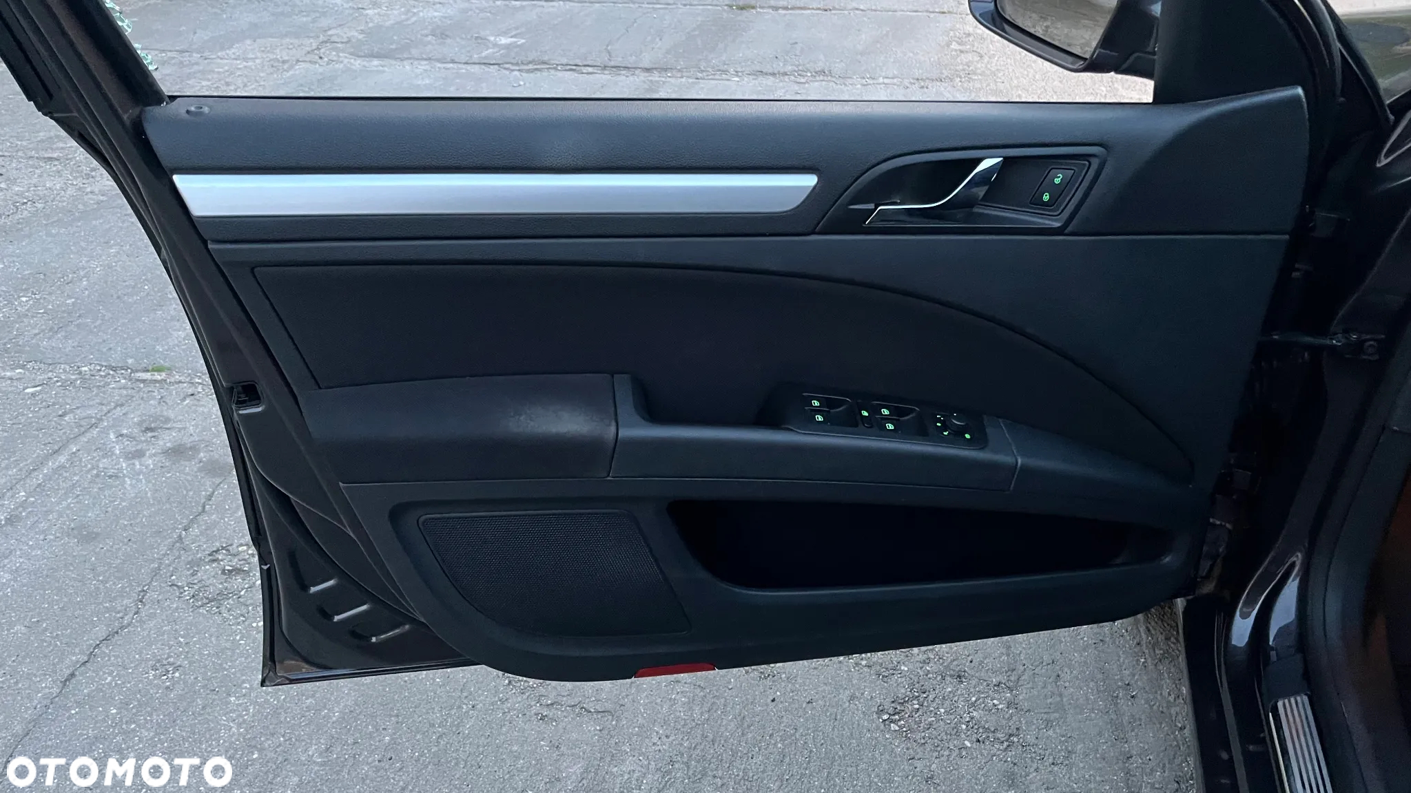 Skoda Superb Combi 2.0 TDI Ambition - 11