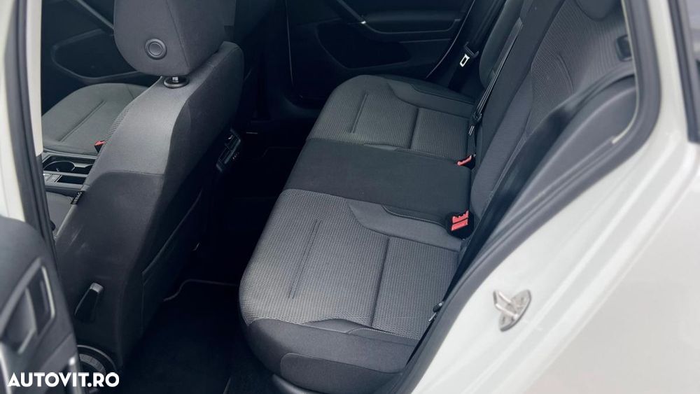 Volkswagen Golf 2.0 TDI (BlueMotion Technology) DSG Comfortline - 17