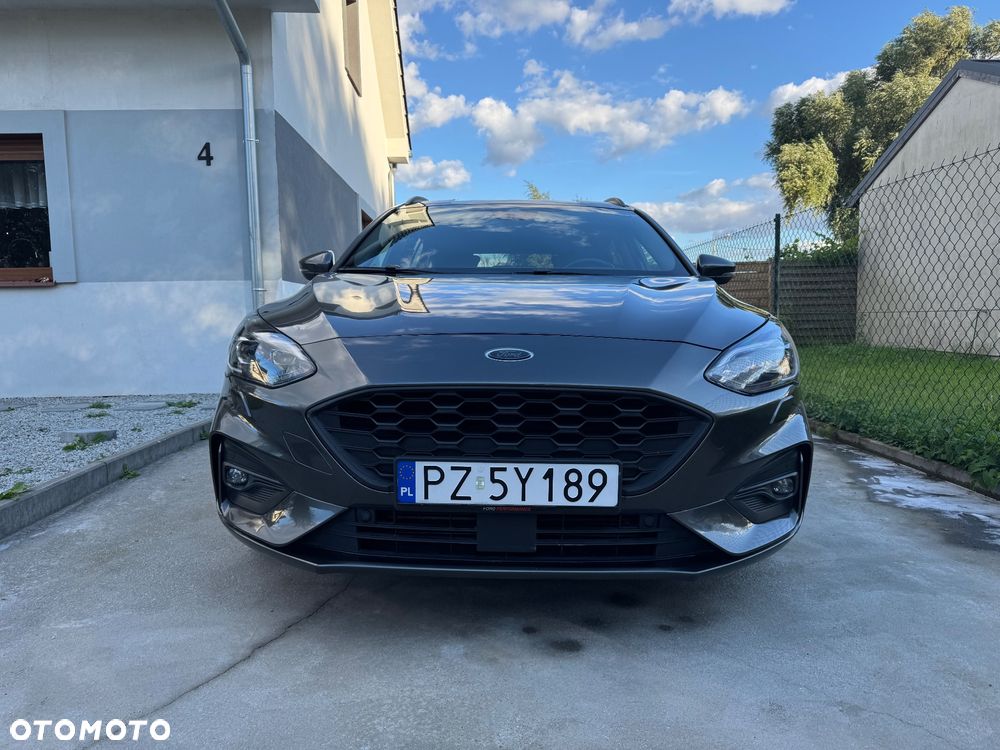 Ford Focus 1.5 EcoBoost ST-Line X - 2