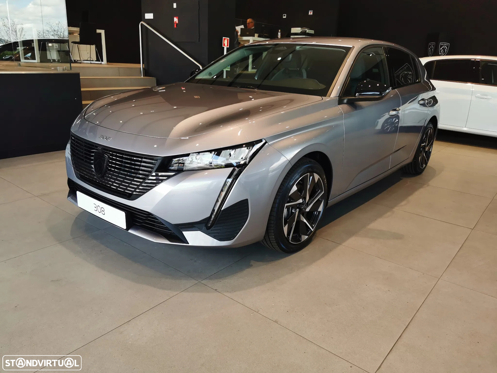 Peugeot 308 1.2 PureTech Allure - 2