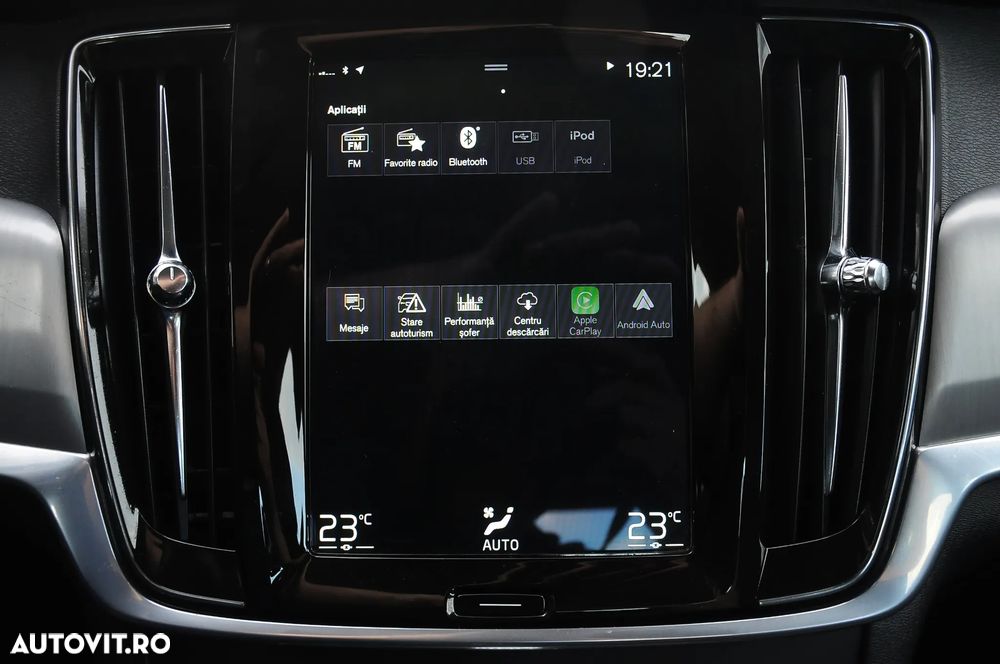Volvo S90 - 26