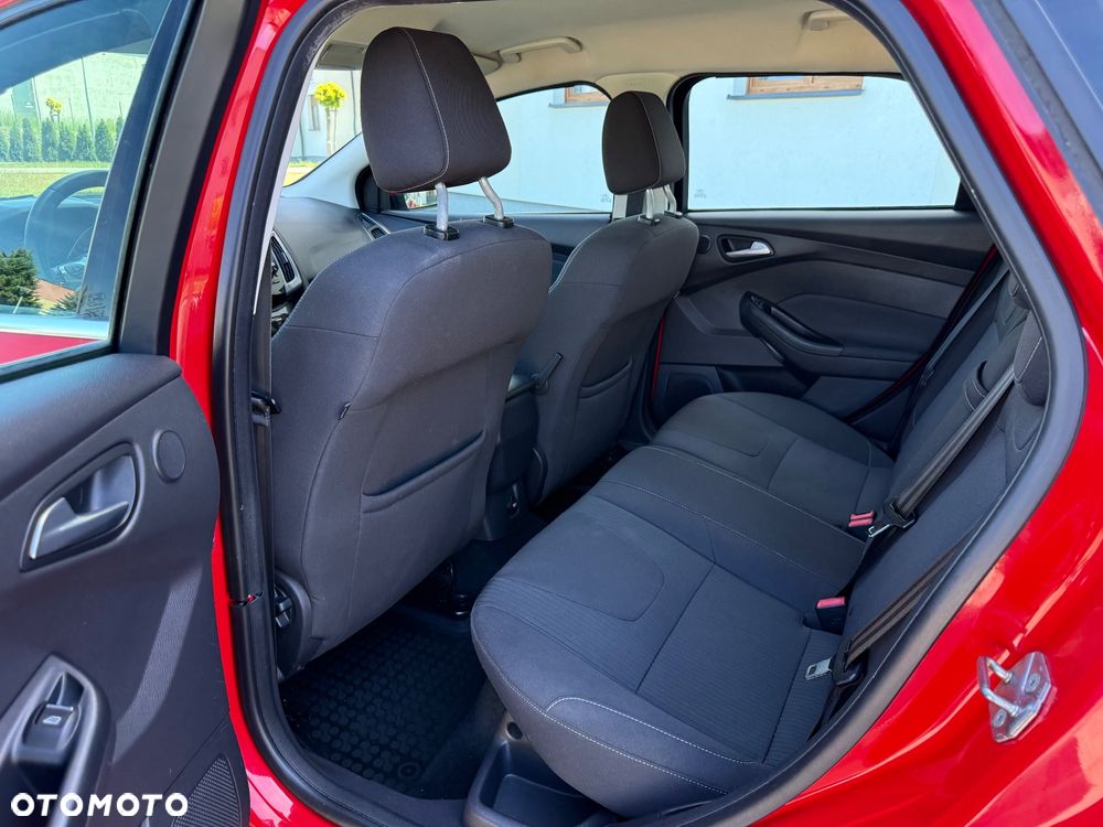 Ford Focus 1.6 Titanium - 18