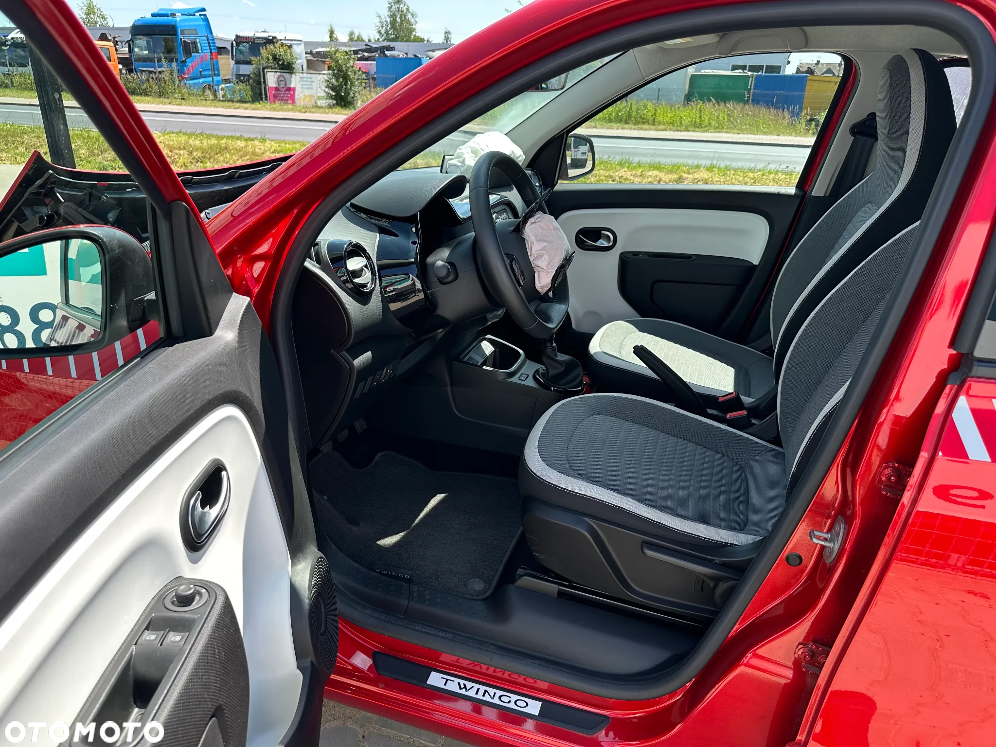 Renault Twingo SCe 75 LIMITED - 12