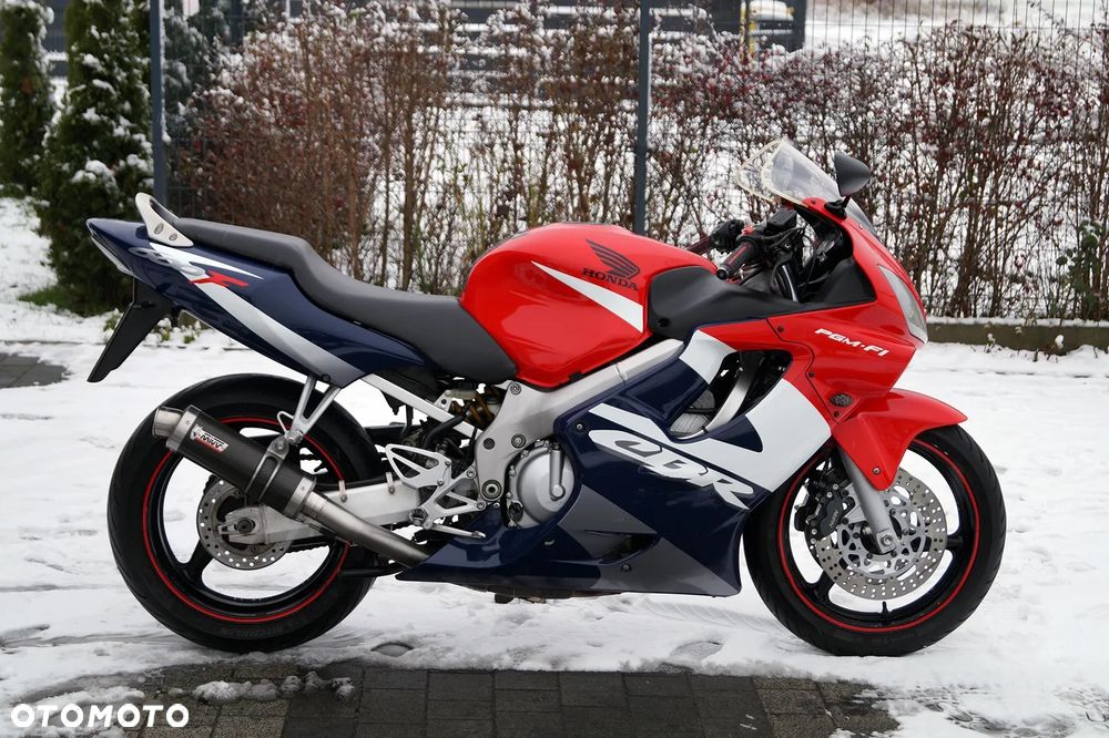 Honda CBR - 6