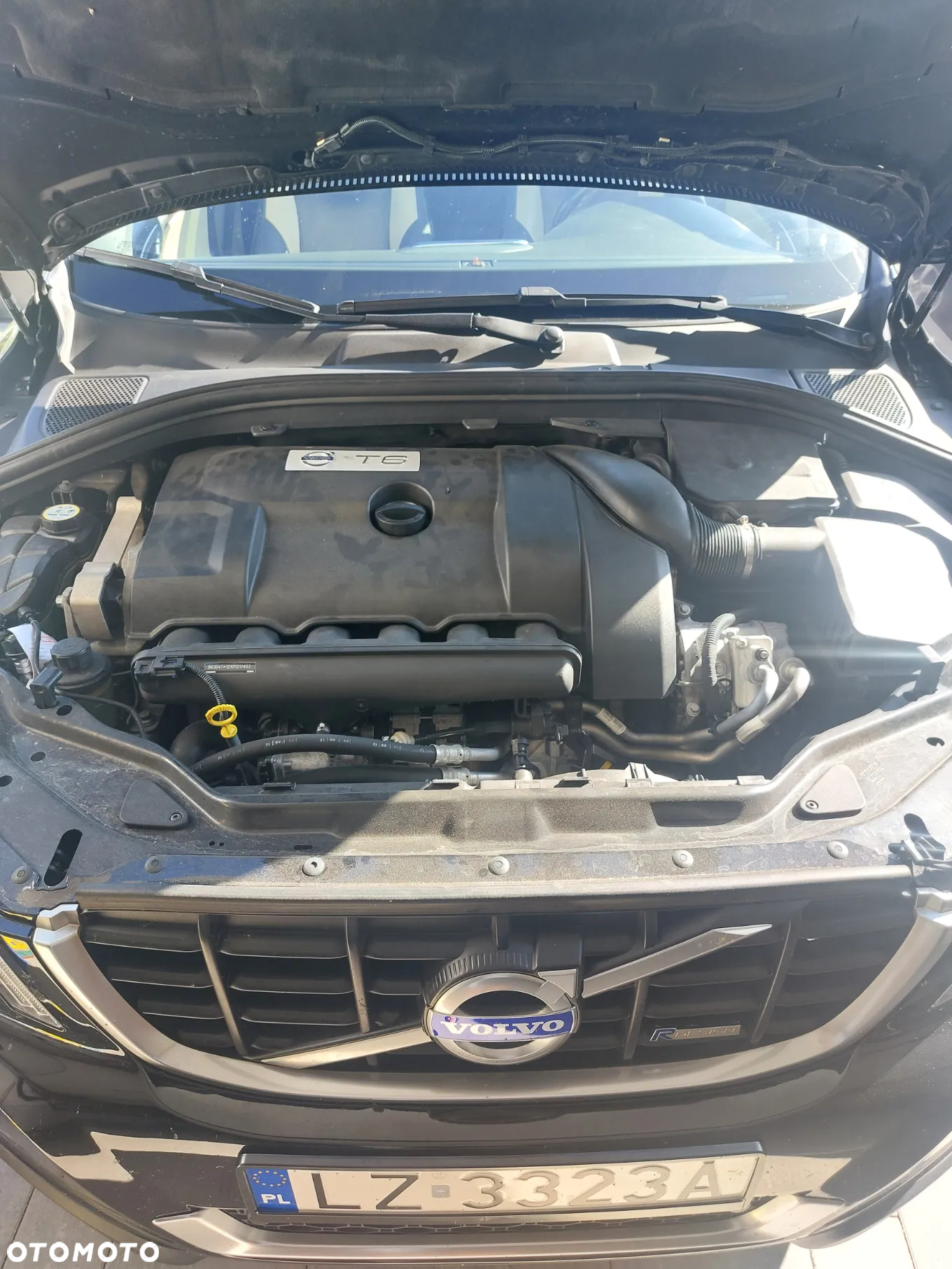 Volvo XC 60 T6 AWD R-Design - 16