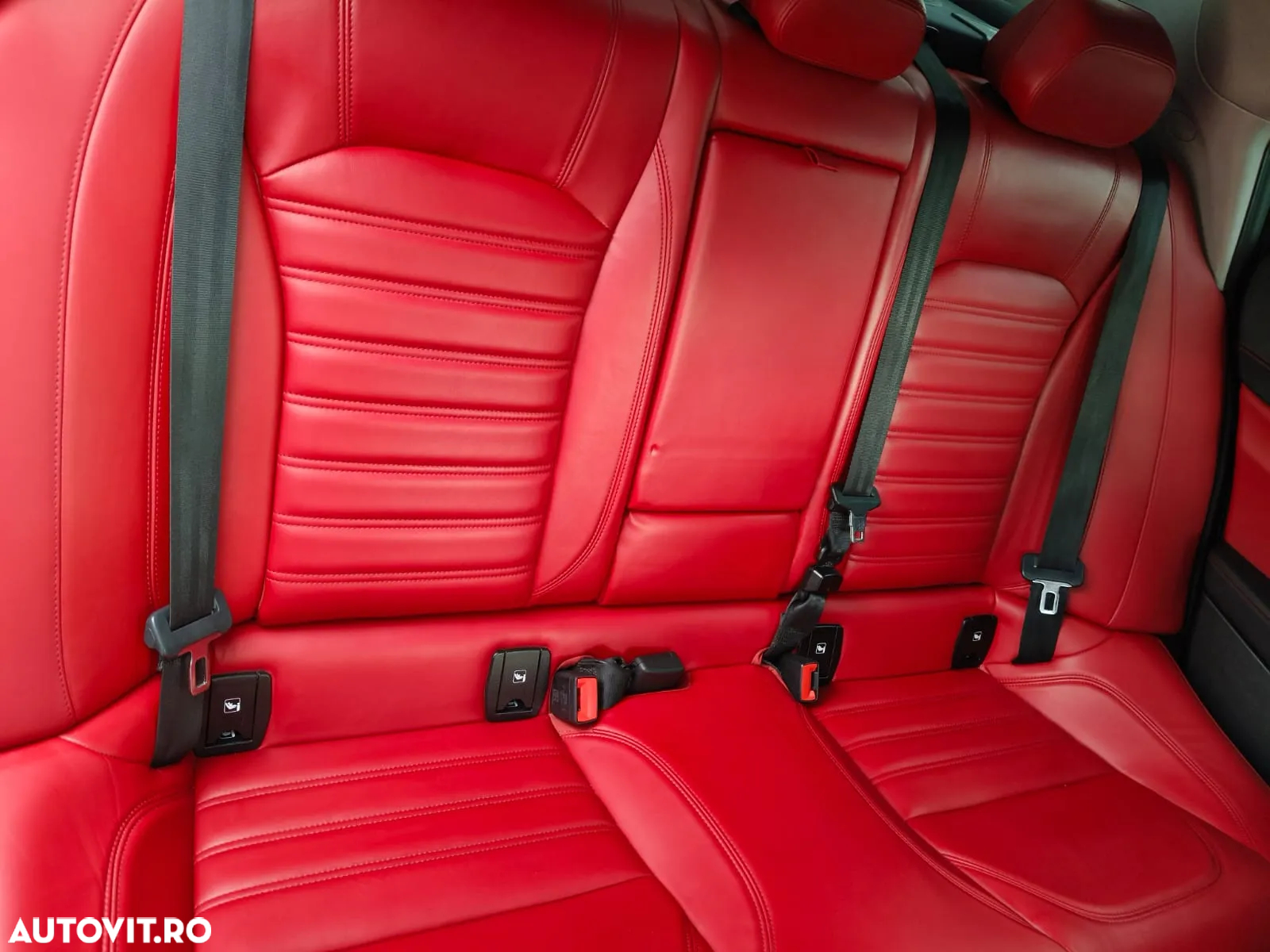 Alfa Romeo Giulia 2.0 Turbo AWD AT8 Veloce - 10
