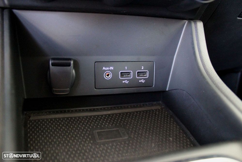 Renault Captur 1.0 TCe Exclusive - 36