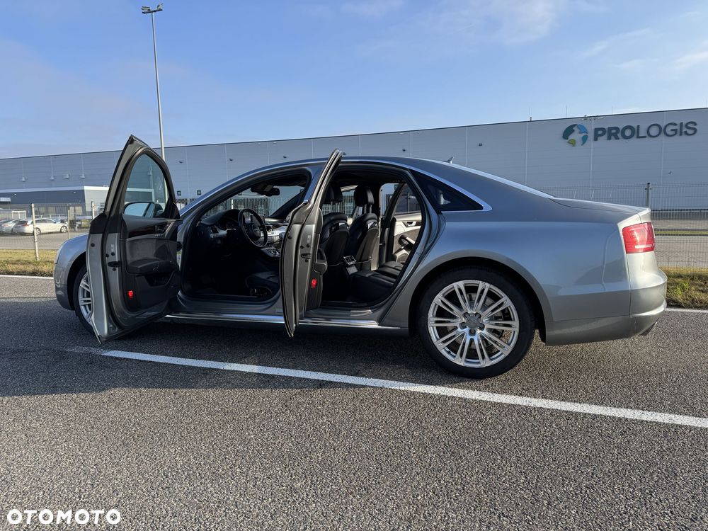 Audi A8 4.2 FSI Quattro - 7