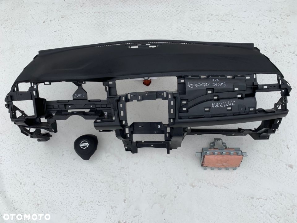 NISSAN LEAF II 2 DESKA KONSOLA KOKPIT PULPIT PÓŁKA PARAPET PODUSZKI AIRBAG PASY PAS regeneracja Raz2 - 3