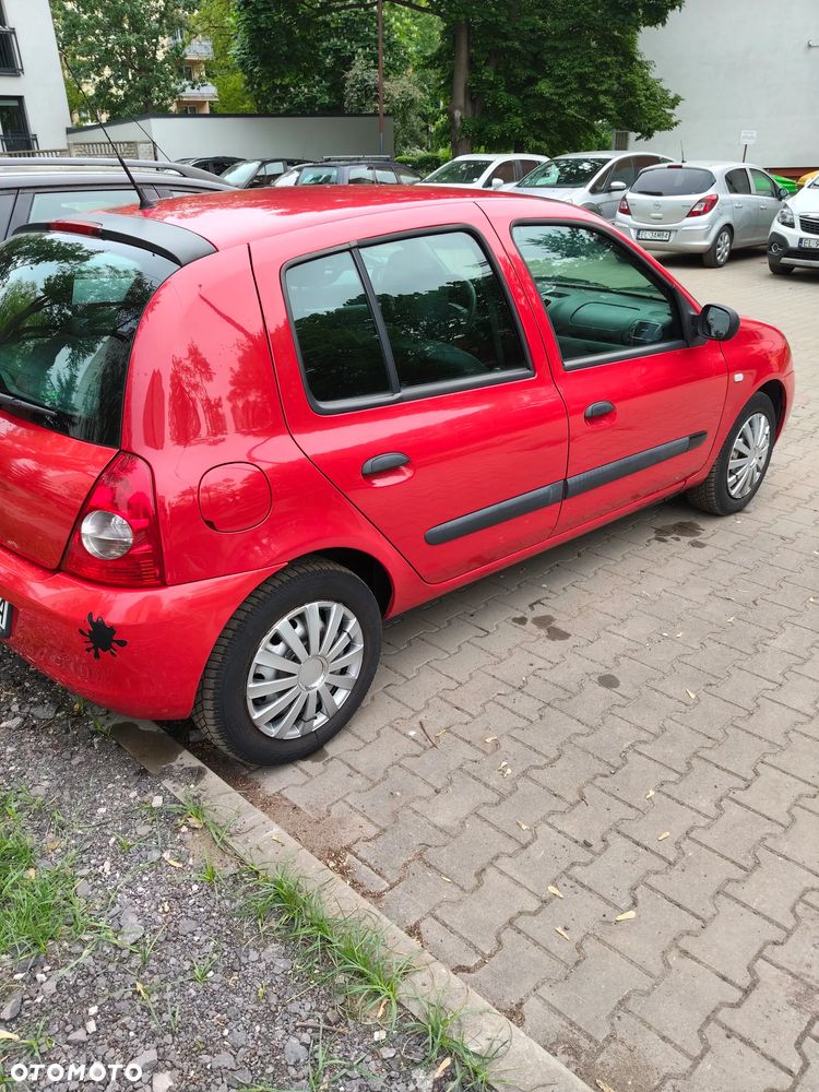 Renault Clio 1.2 Campus - 4