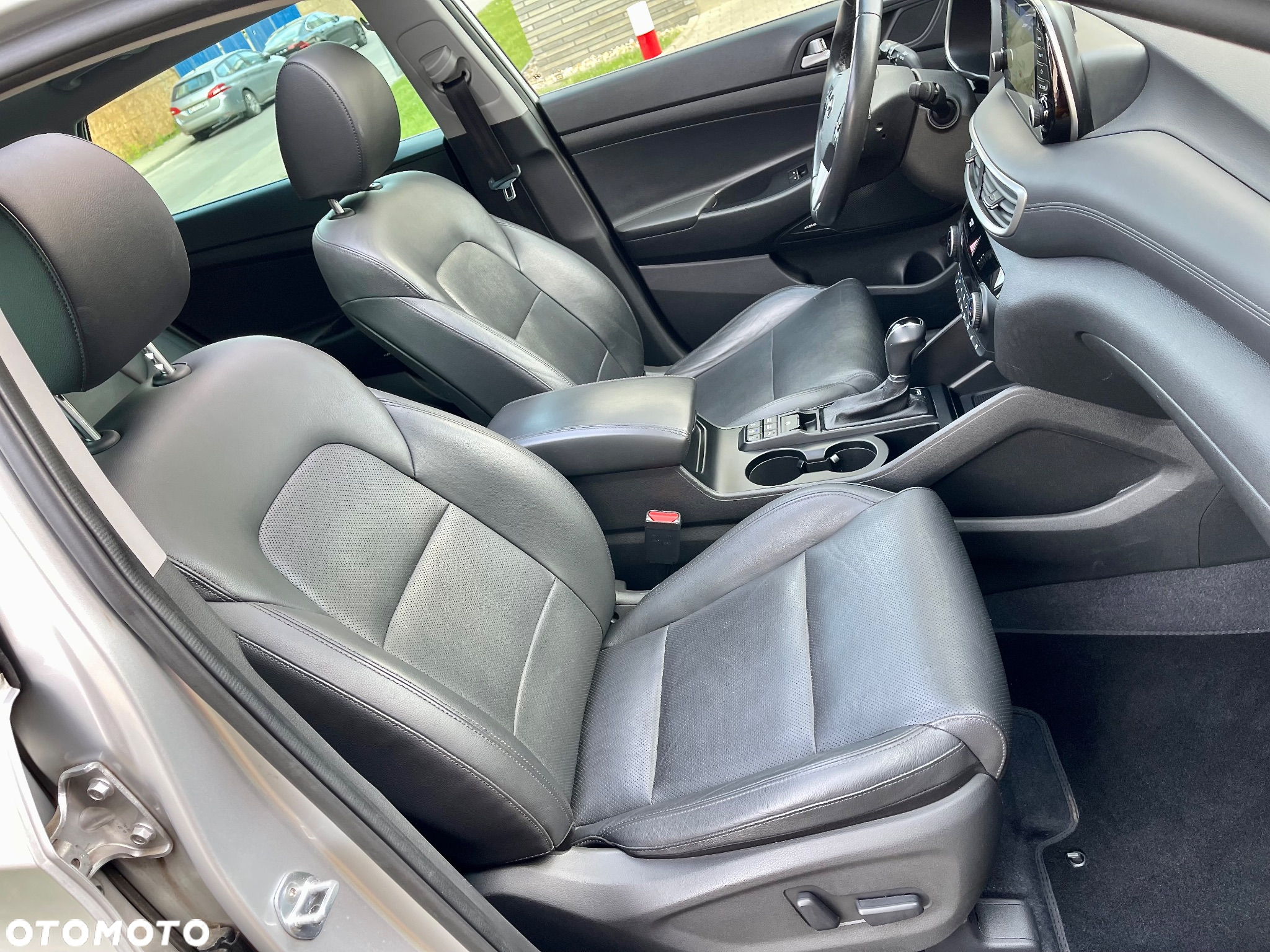 Hyundai Tucson 1.6 T-GDi Premium 2WD DCT - 24