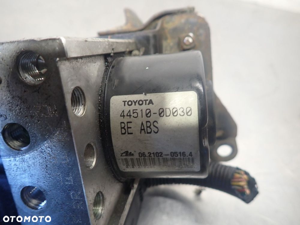 POMPA ABS TOYOTA YARIS II 89541-0D040 - 2