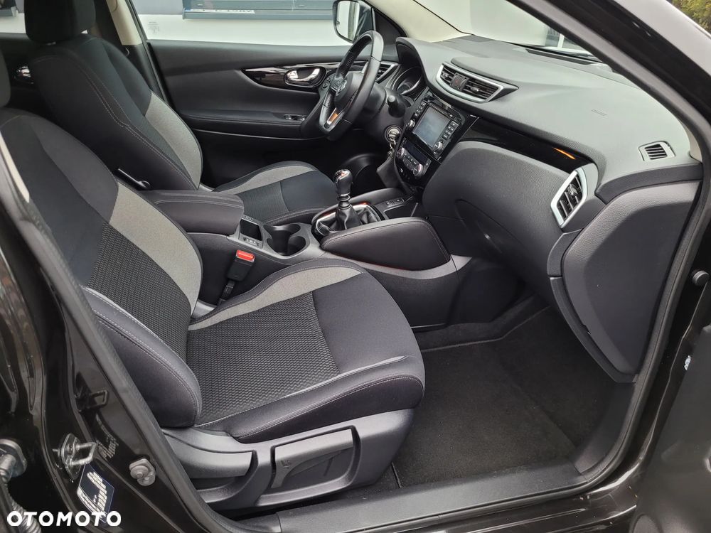 Nissan Qashqai 1.2 DIG-T N-Connecta - 12