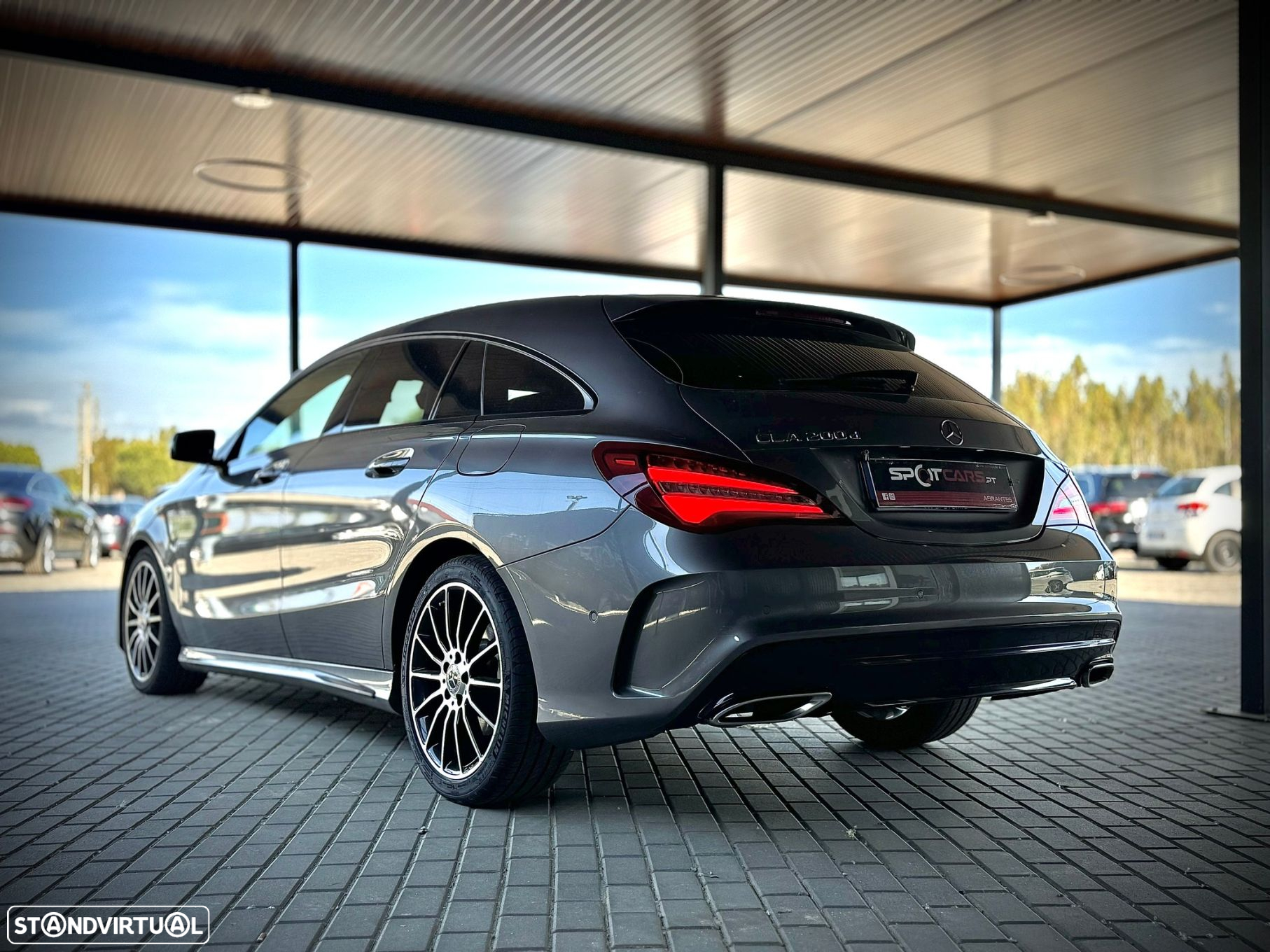 Mercedes-Benz CLA 200 d Shooting Brake AMG Line Aut. - 15