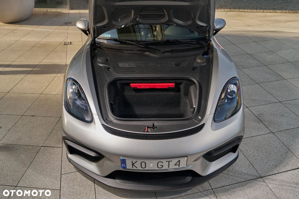 Porsche 718 Cayman GPF GT4 - 21