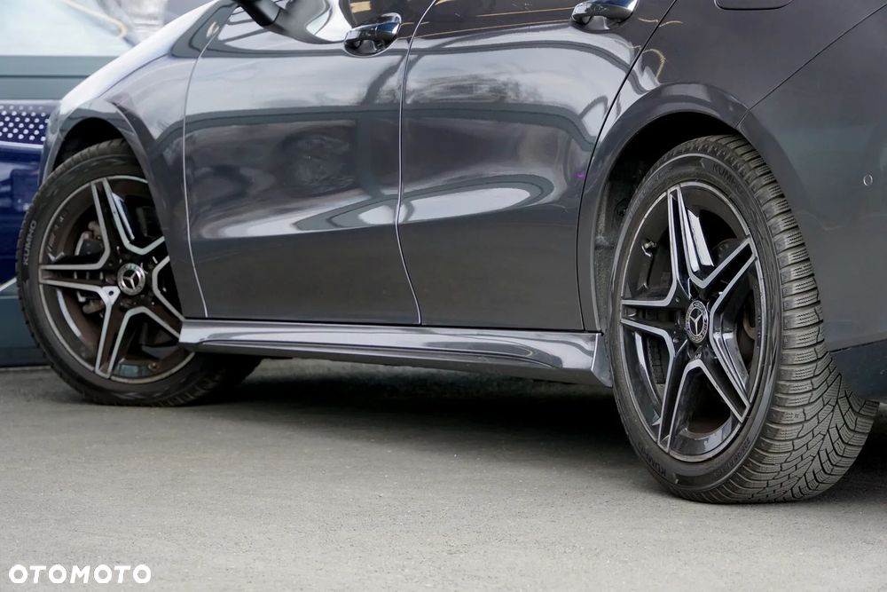 Mercedes-Benz CLA 200 AMG Line 7G-DCT - 12