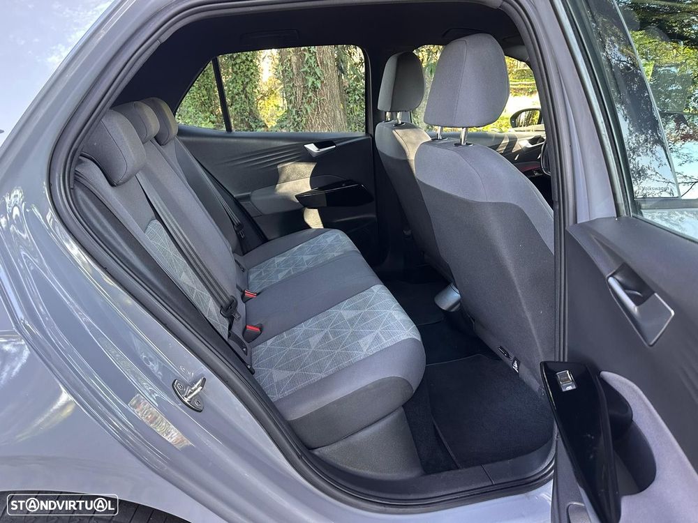 VW ID.3 Pro Performance - 12