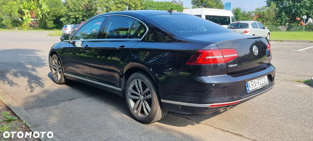 Volkswagen Passat 2.0 TDI BMT 4Mot Highline DSG - 3