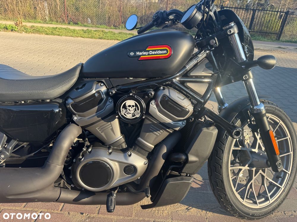 Harley-Davidson Sportster - 1