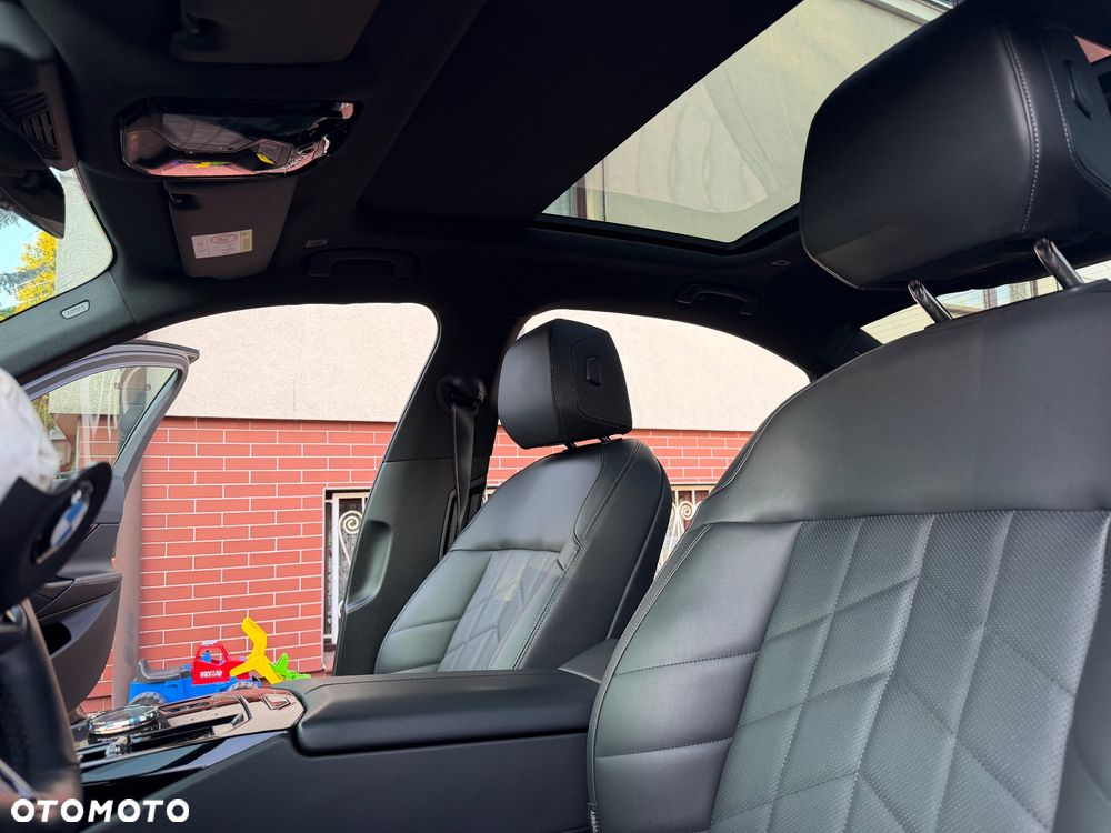 BMW Seria 5 520d xDrive mHEV M Sport - 6