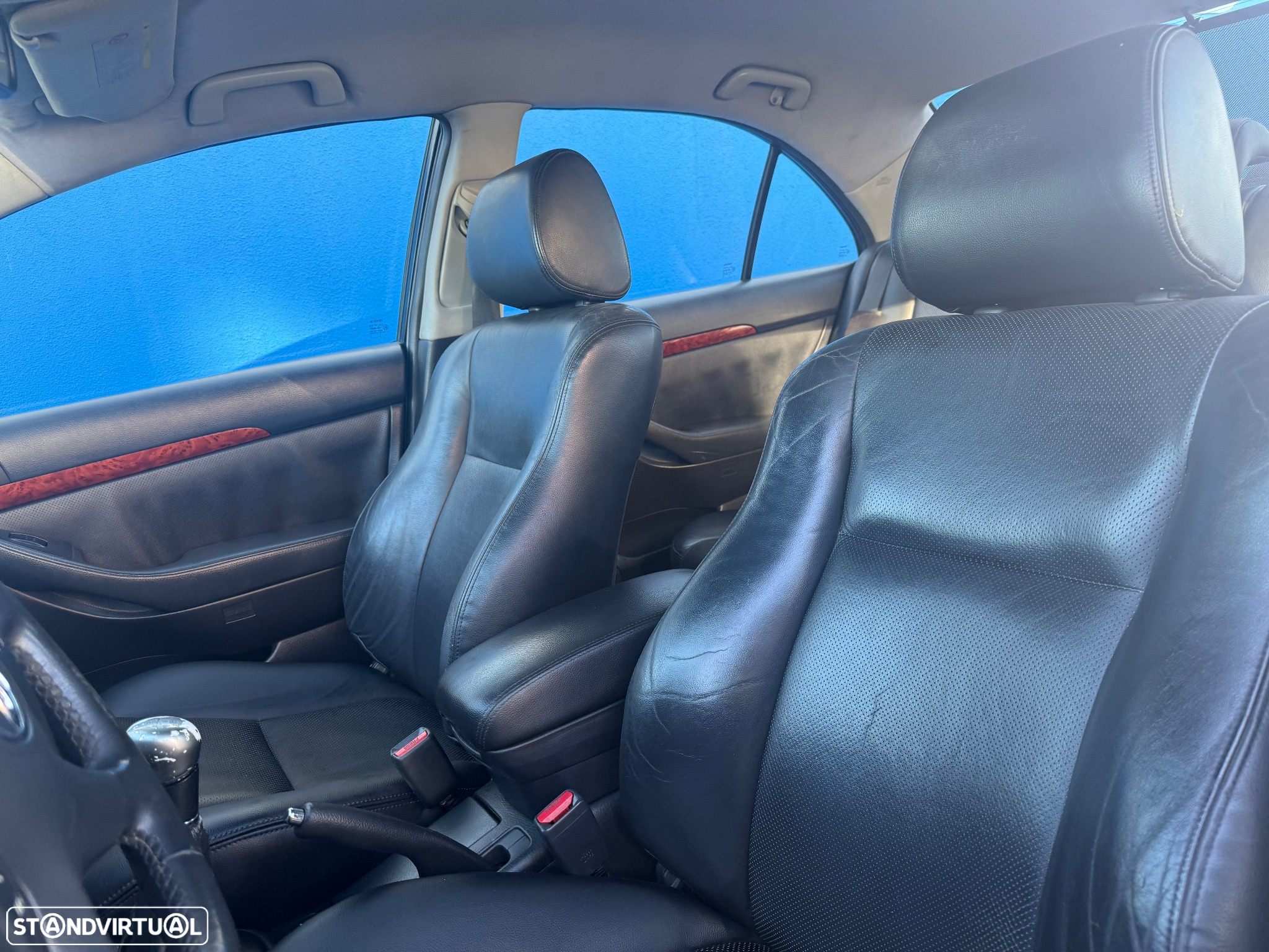 Toyota Avensis SD 2.0 D-4D Sol - 4